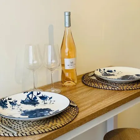 Apartman Cosy 2 Pieces Elegant Proche Gare Et Port Vauban Antibes