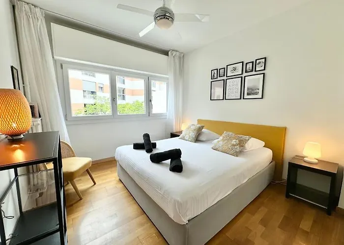 Cosy 2 Pièces élégant Proche Gare Et Port Vauban * Antibes